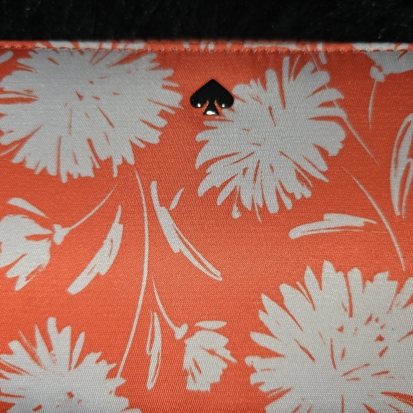 Euc Kate Spade Nylon Large Zip Wallet - Picture 2 of 4